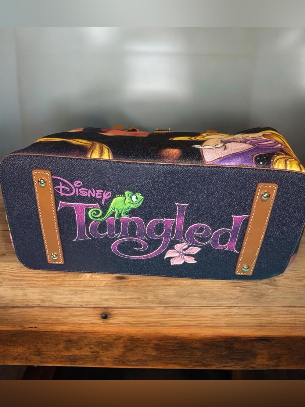 Dooney & Bourke Disney Rapunzel Tangled Tote NWT! - Picture 3 of 4